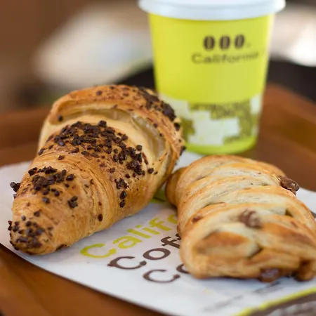 Corvin Royal - Breakfast Available Budapest